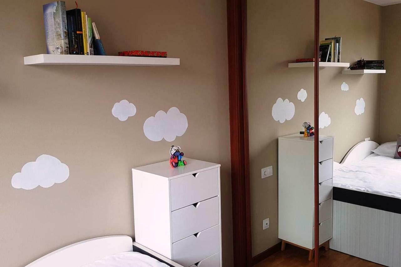 Lauredal - Ático con amplia terraza, 2 hab, 2 baños, pádel, parque infantil Gijón Exterior foto